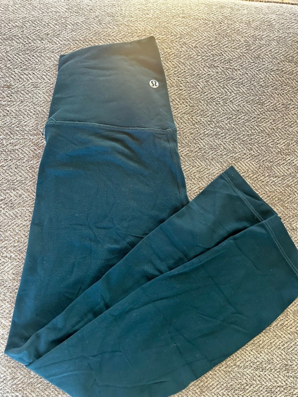 Lululemon High-Rise Align 23” Legging in teal